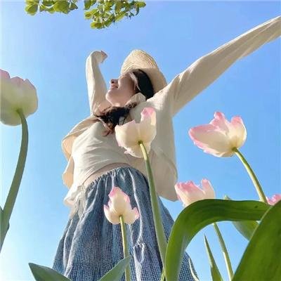 道观倒闭道姑下山要团圆