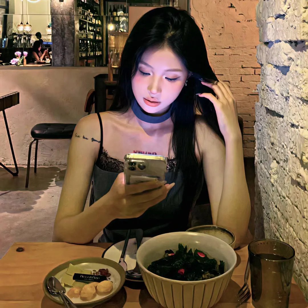 收到未来短信后我成了小福星